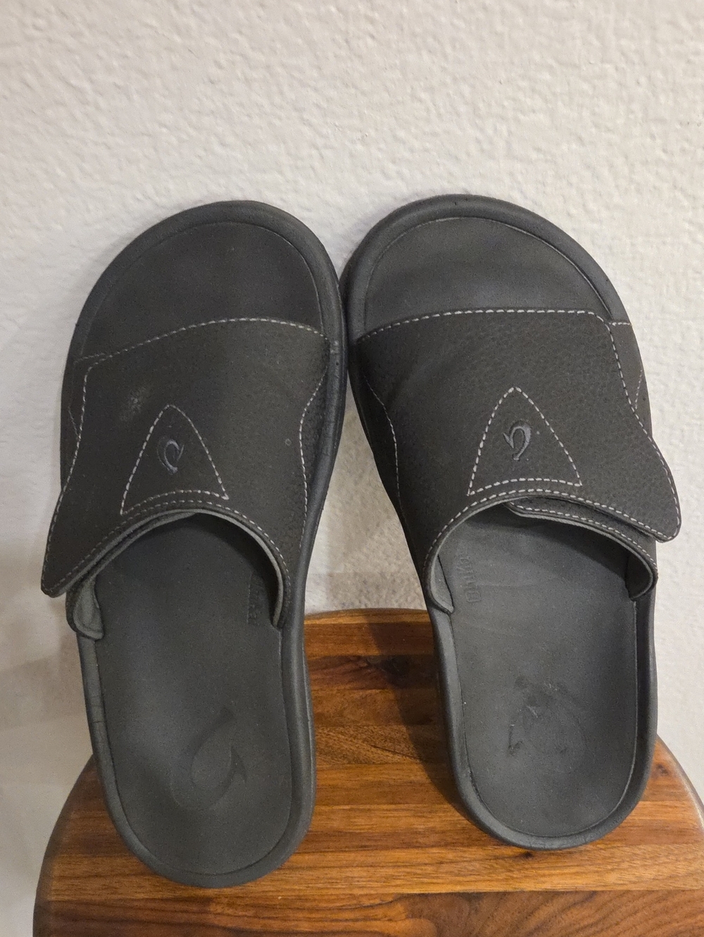 Olukai Men's Black Slide Sandals - Comfortable Everyday Slip-Ons